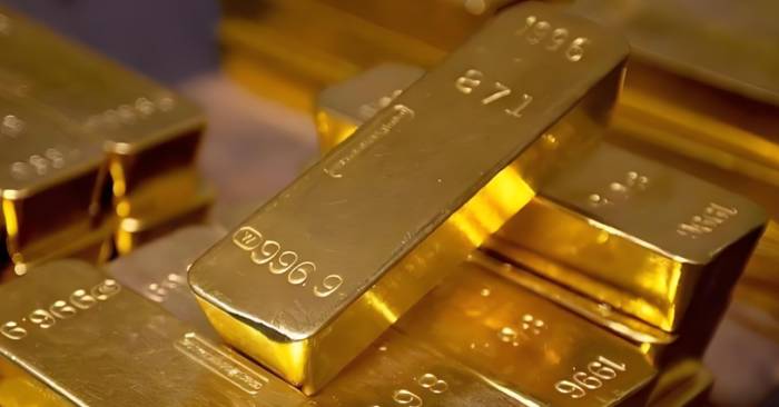 "US Set for 0.25% Rate Cut Next Month; Gold Awaits Adjustment for Climb"