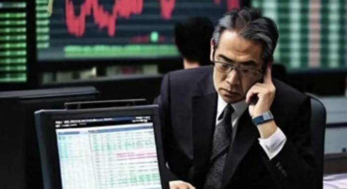 Asia Stock Market Hit by "Air Raid"; Japan's Market Plunges 4,500 Points, Near Collapse