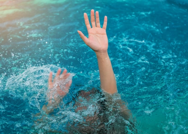 drowning dream meaning