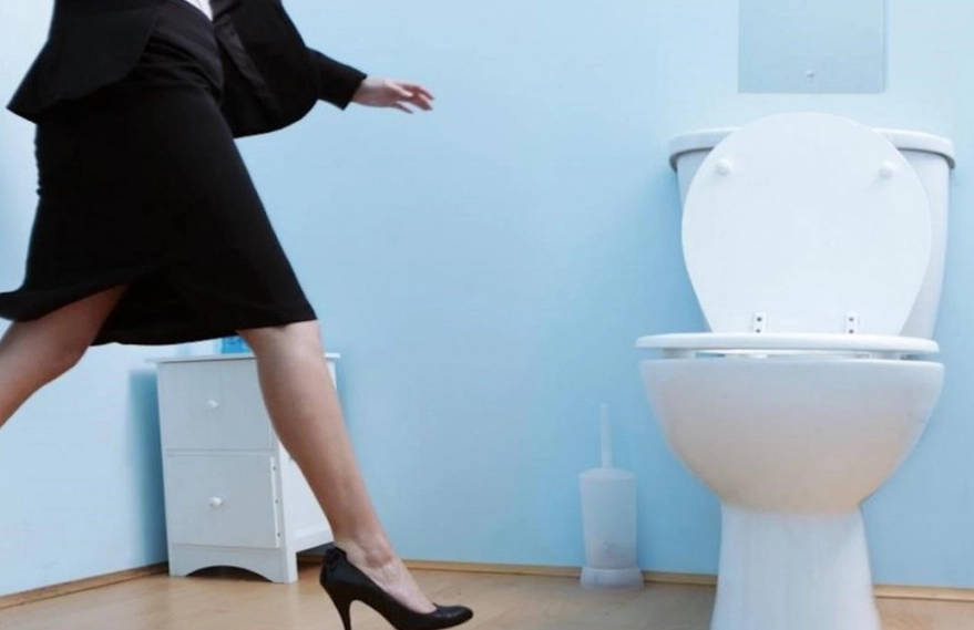 Dream Interpretation Urinating: What Your Weird Bathroom Dreams Really Mean