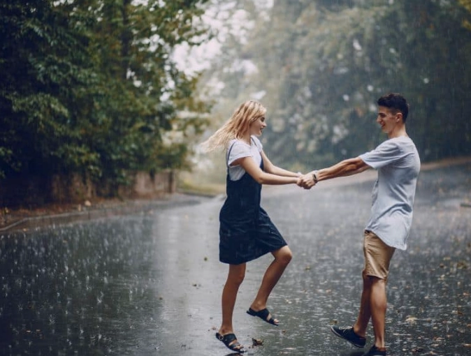 Dream of Rain: Spiritual Meaning, Psychology, and How to Interpret Your Vision