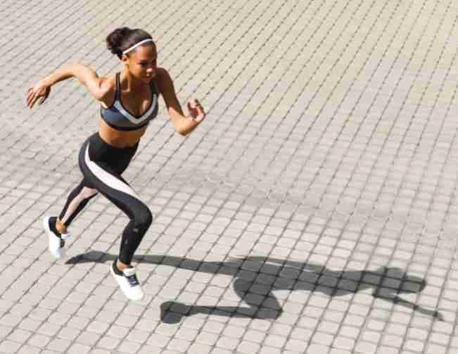 running dream meaning