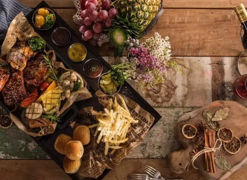 Food in a Dream: Decoding the Symbols and What They Mean