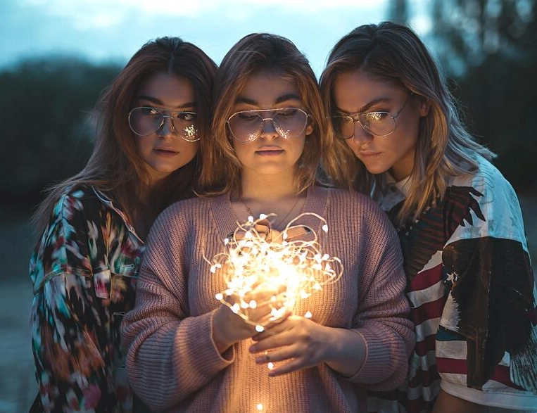 Dreaming of Old Friends? 5 Hidden Meanings and What to Do